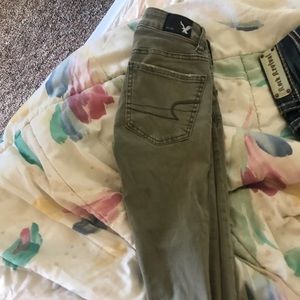 American eagle jeans